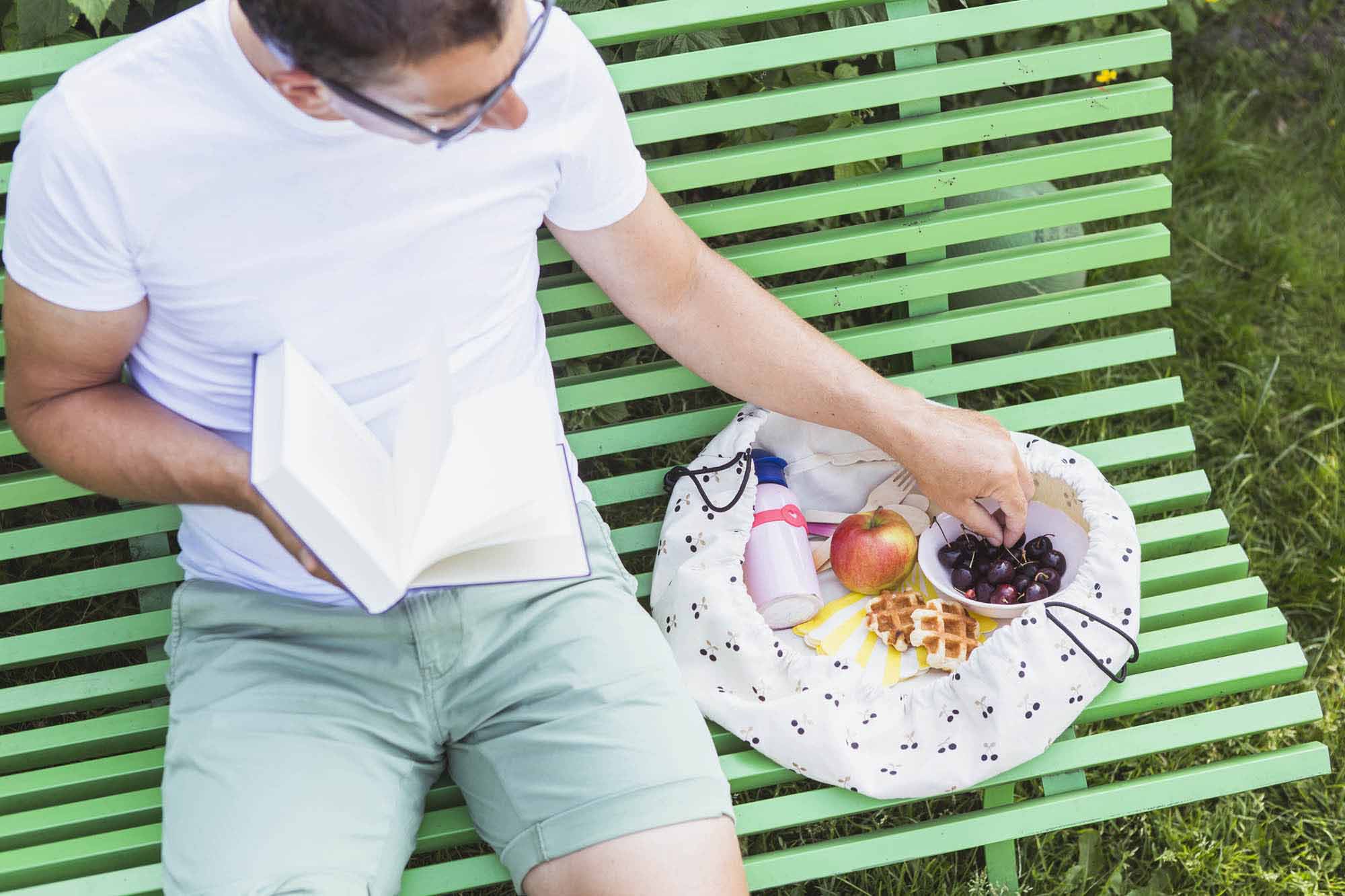 Playandgo Mini Cherry gold storage bag picknick food