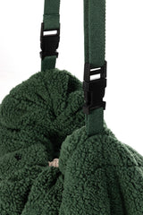 noomad soft teddy evergreen, detail picture of closure system