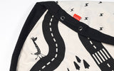 detail picture Play&Go roadmap/thunderbold toy storage bag and play mat, little dark designs of giraff, trees, streets and thunderbold